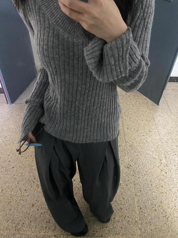 纸片人慵懒开衩袖针织打底衫女2025秋新款百搭V领显瘦长袖上衣冬|undefined