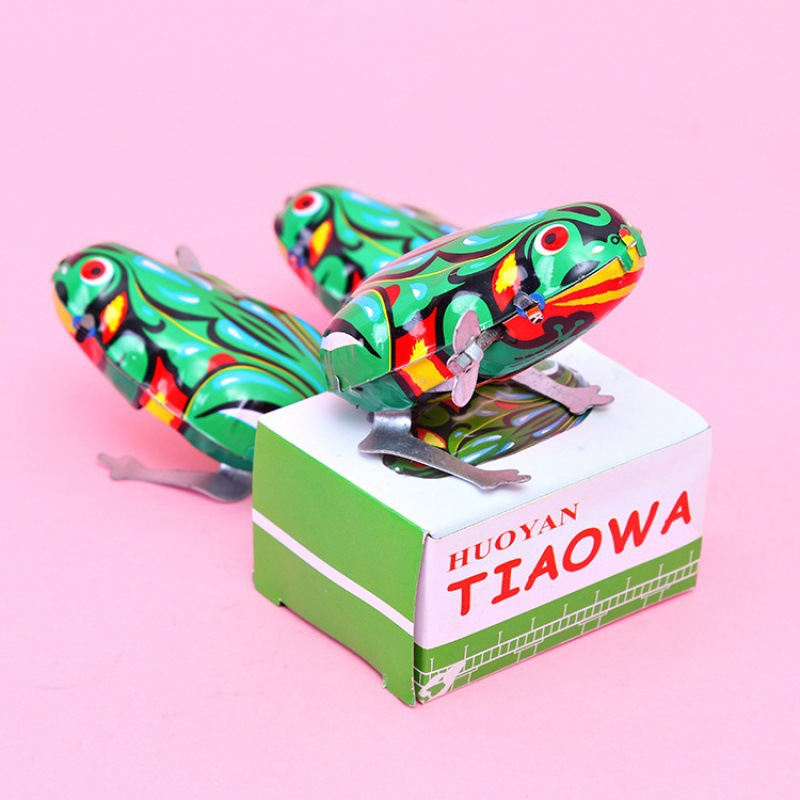 회백색 철개구리