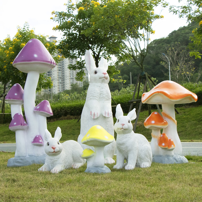 Parque Bosque Simulación Mushroom Escultura Decoración de jardín Patio Decoración de conejo Césped FRP Animales Escenografía