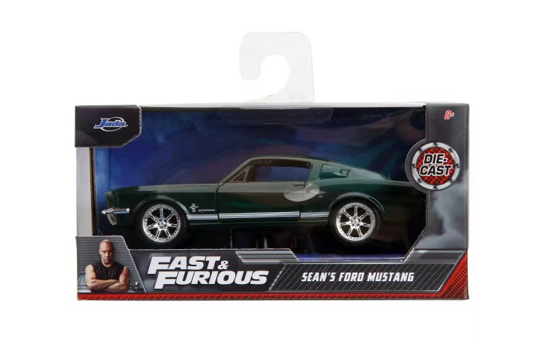 JADA auténtico velocidad y pasión 1: 32 Toyota simulación de aleación modelo de automóvil adornos juguetes coleccionables pueden ser distribuidos