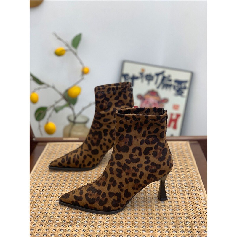 High-Appearance Fashion Leopard Print Martin Boots for Women, 2026 Autumn and Winter New Style, Elegant Pointed Toe, Slimming, Thin High Heels, Suede Ankle Boots