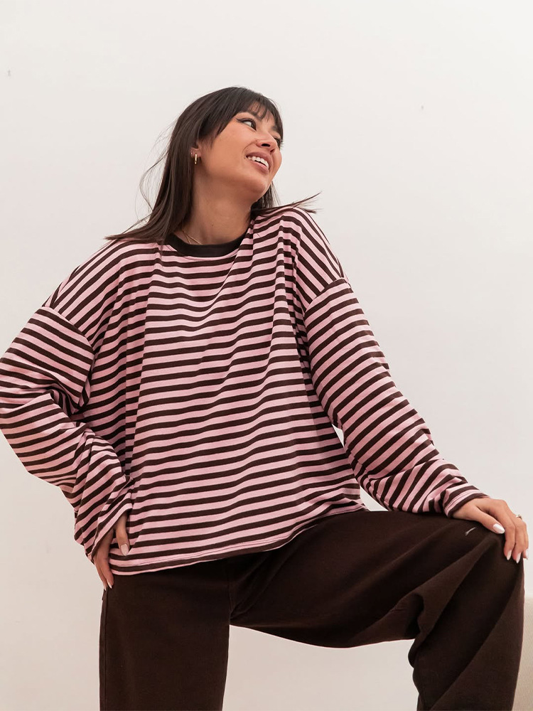 Moda universal relajado cuello redondo de manga larga rayas camiseta de punto 2025 otoño y invierno nuevo estilo europeo y americano transfronterizo