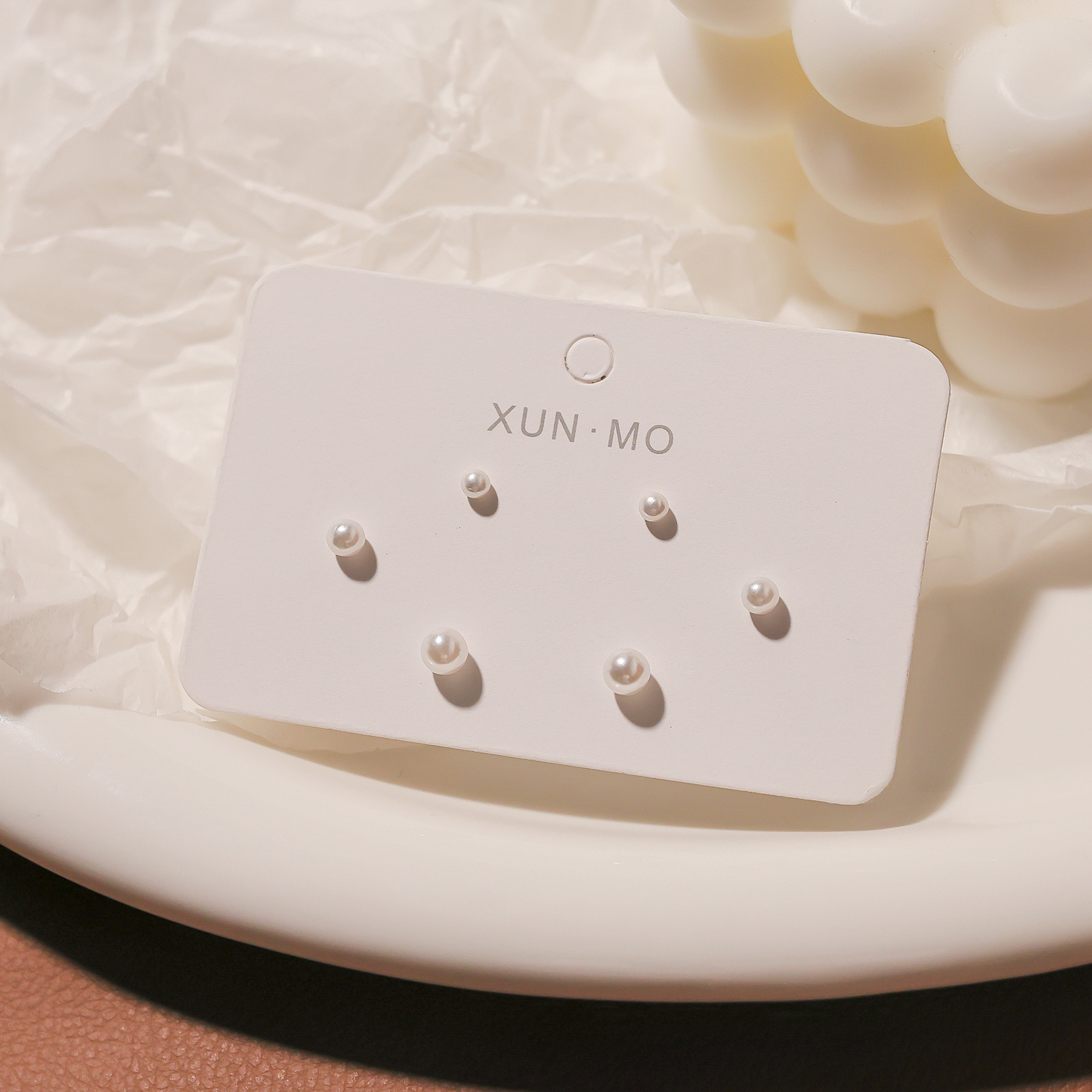 Juego de pendientes de aguja plateados, sencillos y compactos para mujer, pendientes geométricos en forma de corazón, bonitos, dulces y versátiles, venta al por mayor para puestos de mercado