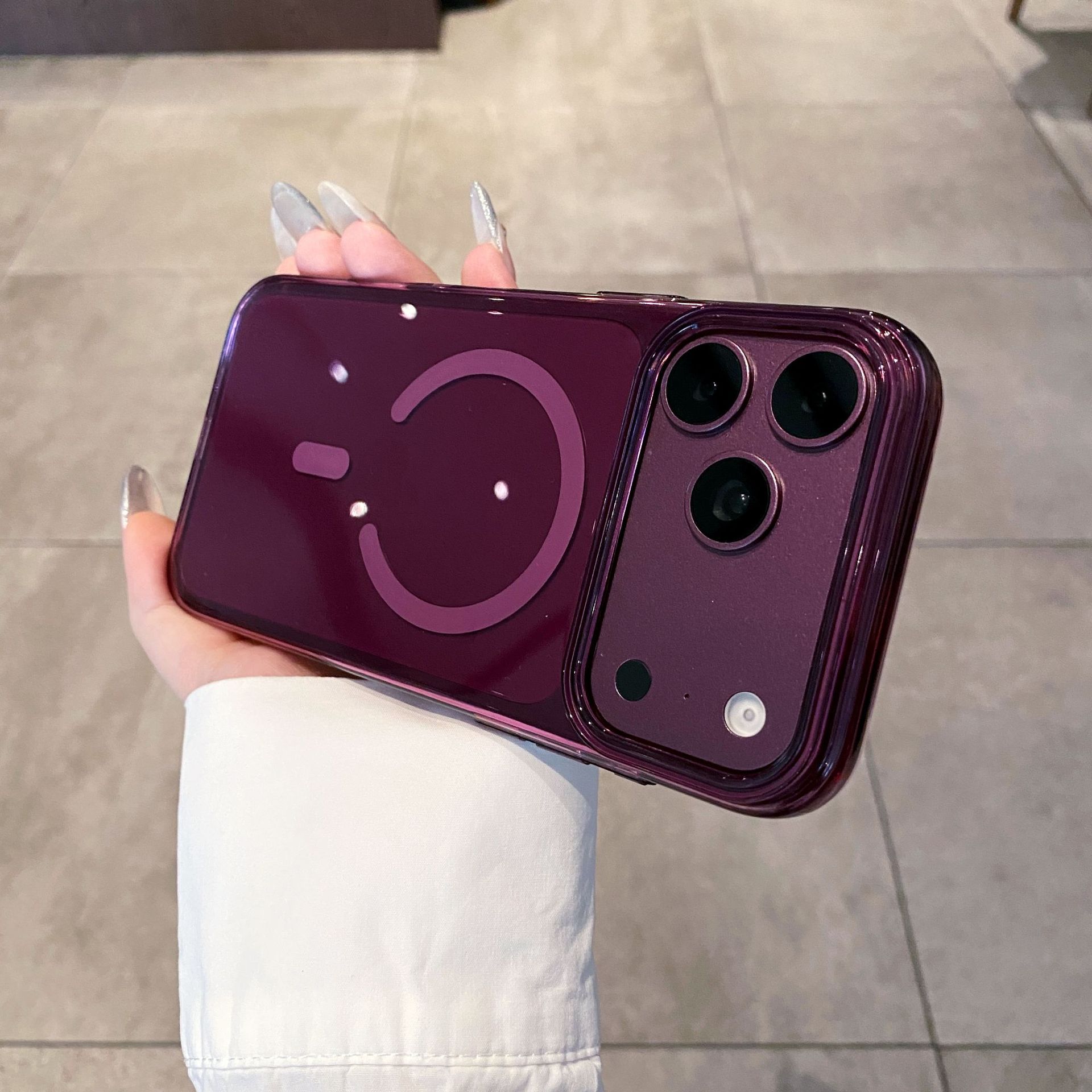 Funda Magnética Antigolpes para iPhone 18 Pro Max y iPhone 17 de Silicona Líquida