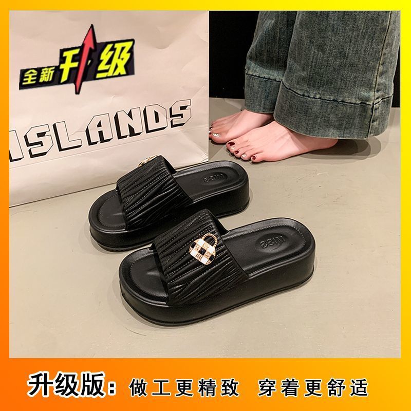 Versátil dama zapatillas frías antideslizantes con zapatillas de falda 2025 verano y otoño nuevas zapatillas de fondo suave antiodor