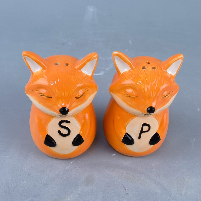 Transfronterizo multifuncional cerámica Fox Maker taza panda taza de dibujos animados lindo taza de leche taza de agua de animales