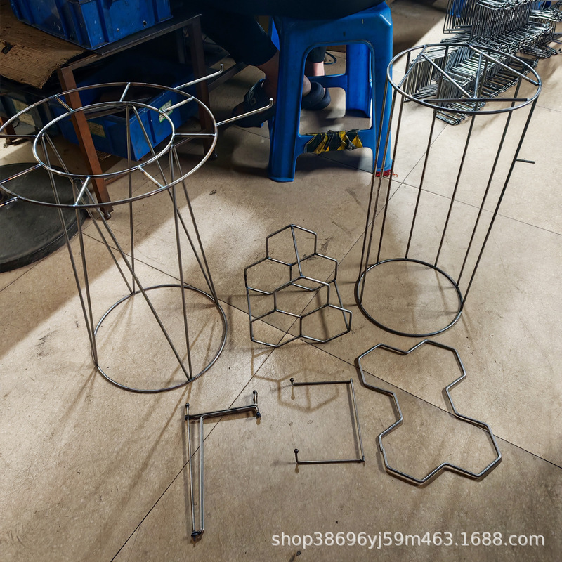 Customized Metal Brackets, Home Decoration Racks, Display Racks, Iron Wire Brackets, Metal Plate Racks, Plant Stands Customized Metal Brackets, Home Decoration Racks, Display Racks, Iron Wire Brackets, Metal Plate Racks, Plant Stands