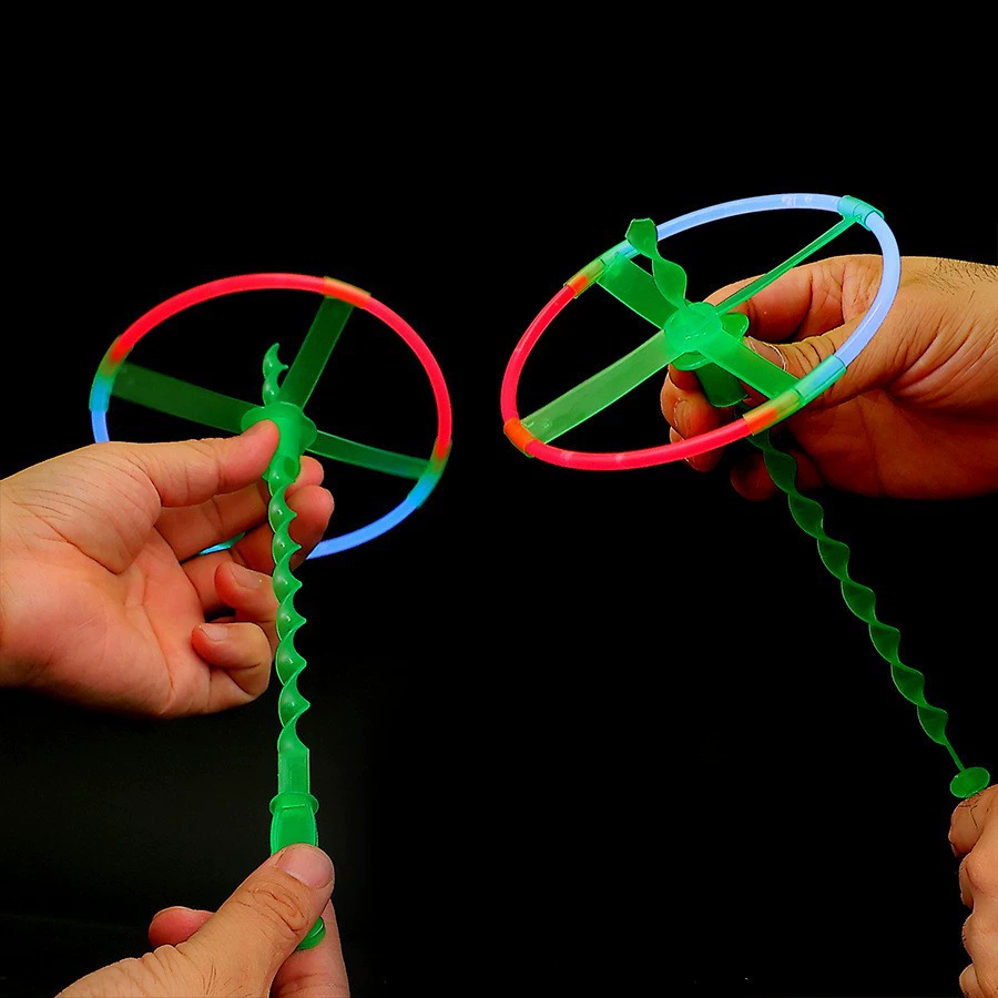 Флуоресцентная Фрисби UFO Stick Прямая поставка с фабрики Светящаяся палочка Хэллоуин Рождественская Вечеринка Светящийся реквизит Трансграничная электронная коммерция