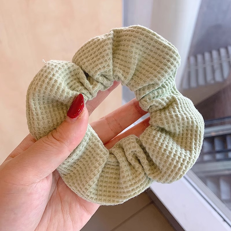 Satín coreano anillo de cabello de intestino grande mujer de moda cuerda de cabeza de alta calidad temperamento flor de cabello bola de cabello toque de cabeza