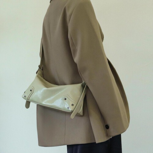 French Baguette Underarm Bag for Women, High-End Niche Design, 2024 Spring New Arrival – Stylish Large-Capacity Shoulder & Crossbody Bag