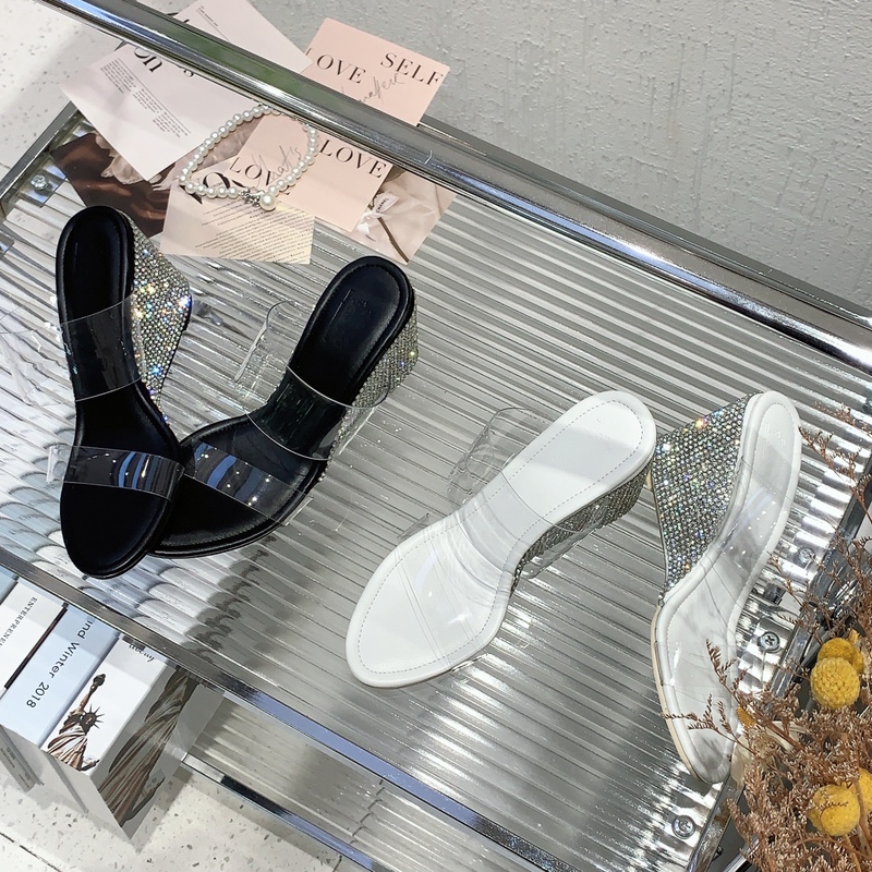 2025 New Wedge Medium Heel Bright Diamond Rhinestone Women's Sandals Slippers Transparent Glass Rubber High Heel Slippers New Design