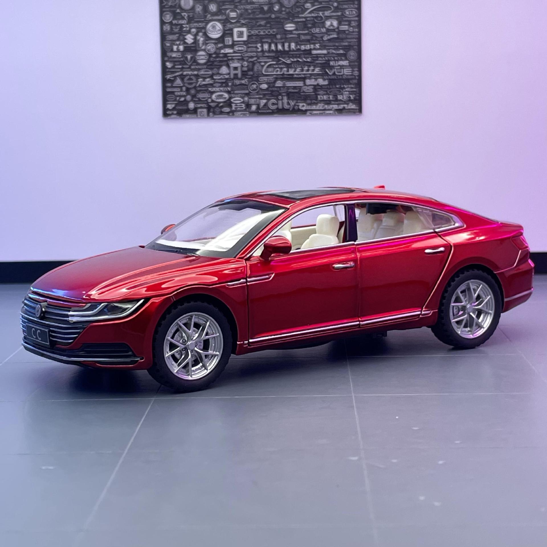 Coche de aleación coche modelo 1:32 Volkswagen CC coche Tire hacia atrás seis Puerta Abierta luz música juguete coche modelo Decoración
