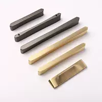 Современный упрощенный шкаф-купе Gate Hand золотисто-медно-серого цвета с ручным управлением
