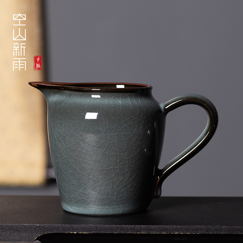 空山新雨 龍泉青瓷鐵胎公道杯大容量分茶器 陶瓷茶具配件複古茶海