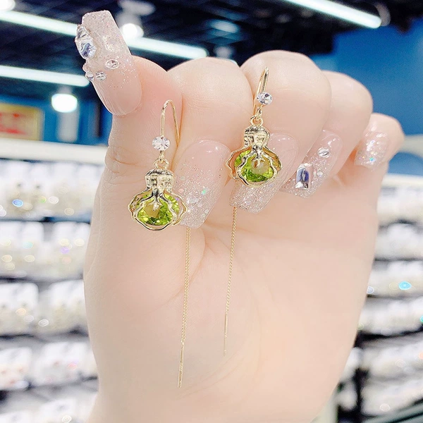 Green earrings