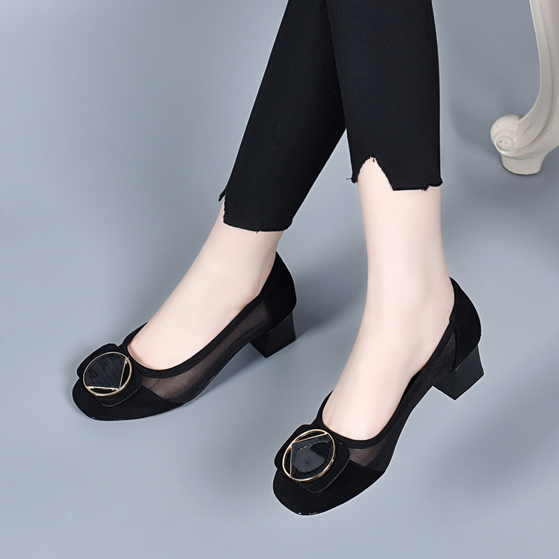 Sandal nữ quai chữ V đế mềm gót thấp 2.5 cm, chất liệu da thật lưới thoáng khí — Gót đen cao 2.5 cm