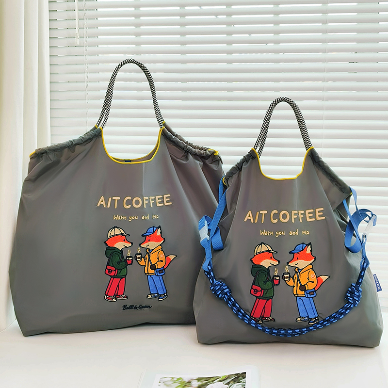 Japanese-Style Ball Chain Embroidered Gray Fox Eco-Friendly Shopping Crossbody Canvas Bag Women's Shoulder Tote Commuter Bag