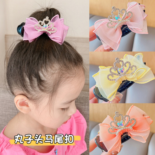 Adorable crown hair clip for Korean girls, shark-shaped clip for children, school hair accessories for girls