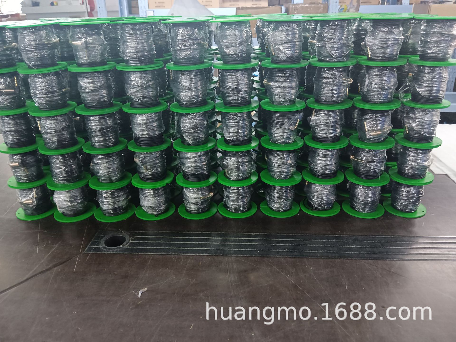 efcdf26b59bc54587b676bea083b3f