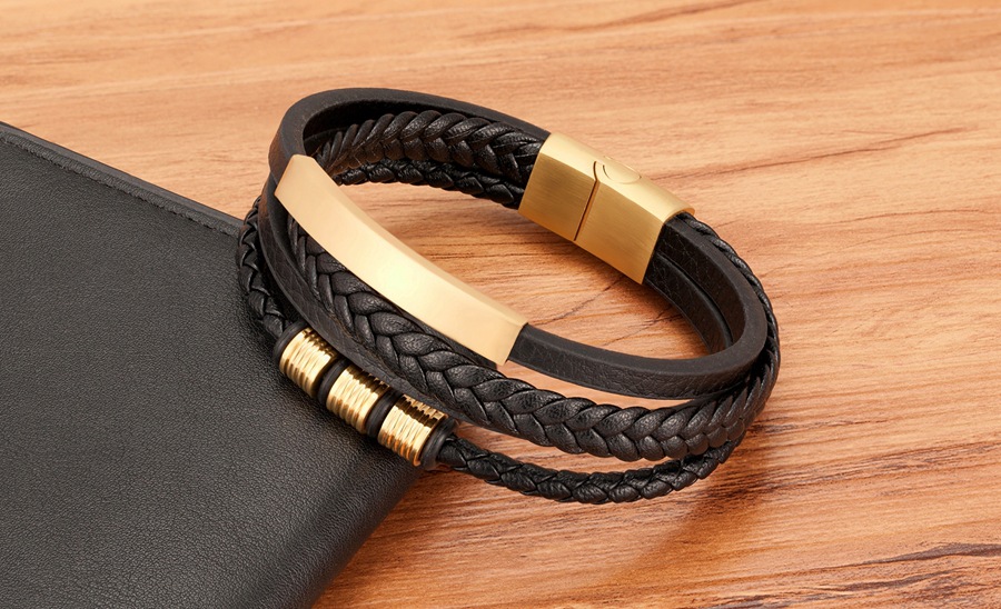 Holiday, Daily Occasion Vintage Style Classic Style Solid Color Pu Leather Titanium Steel Plating Men's Wristband Men Cord & Leather Bracelets