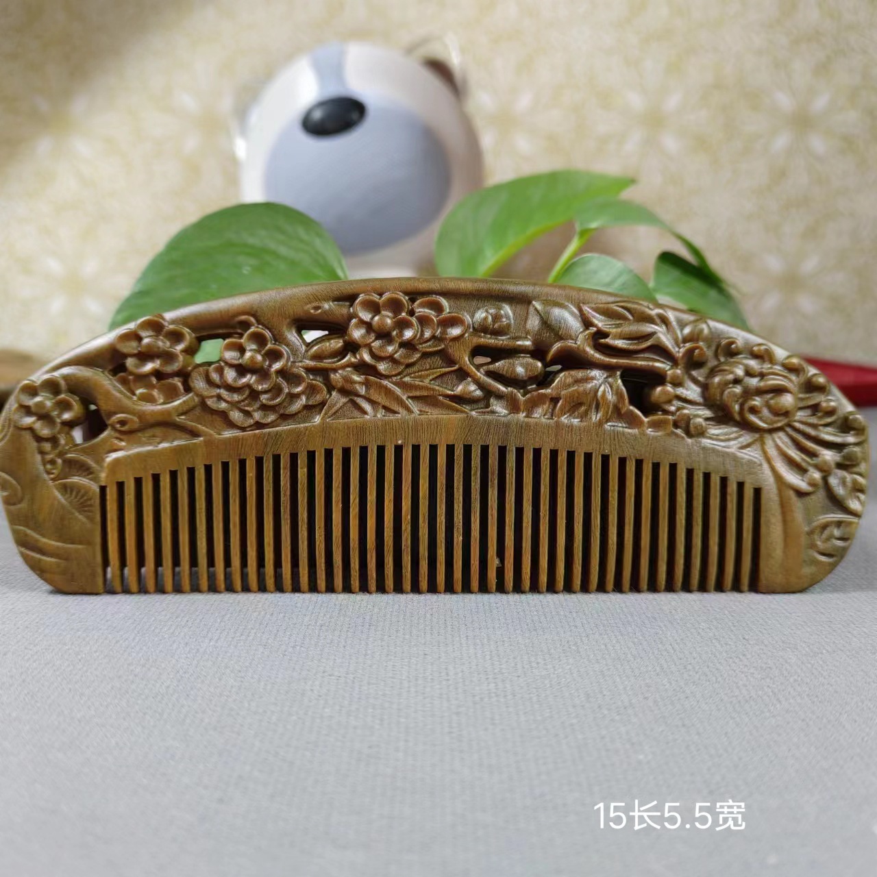 緑檀木両面彫刻磨き木櫛マッサージ保健携帯櫛プレゼントスポットメーカー卸売り