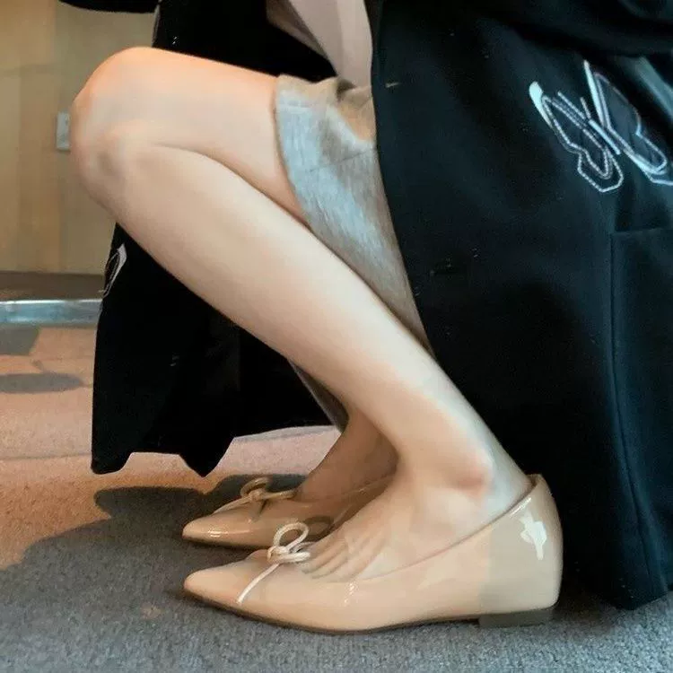 Туфли-лодочки с заостренным носком 2025 новый стиль французский стиль внутренняя платформа балетки с неглубоким вырезом женские туфли с бантом нежные туфли