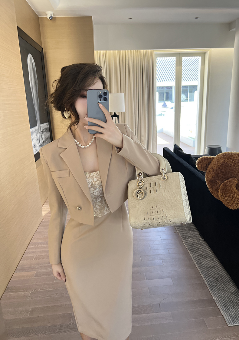 Bộ áo khoác vest phối váy hai dây nữ phong cách trưởng thành — Màu Kaki chi tiết 12