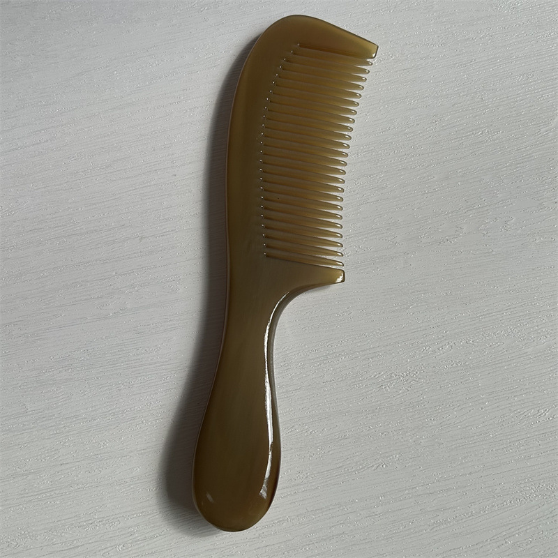 Large Thick Yak Horn Comb Hair Styling Meridian Head Massage Comb with Handle Gift Box in use