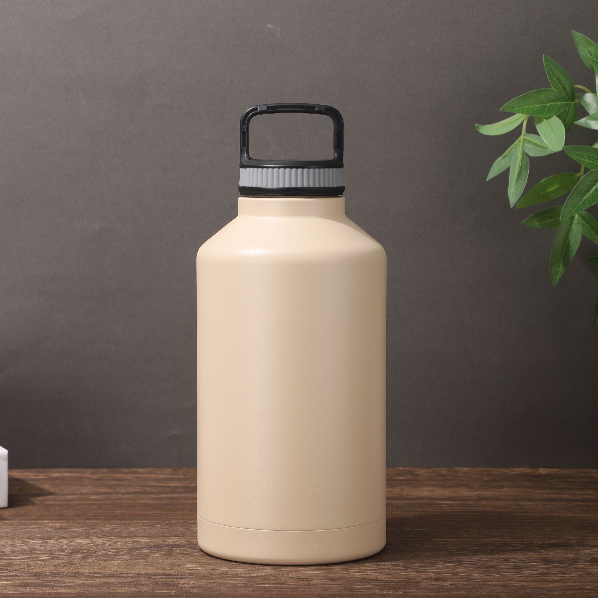 Gran capacidad para adultos deportes taza de agua 304 Acero inoxidable portátil ventosa simple portátil taza de agua fábrica al por mayor