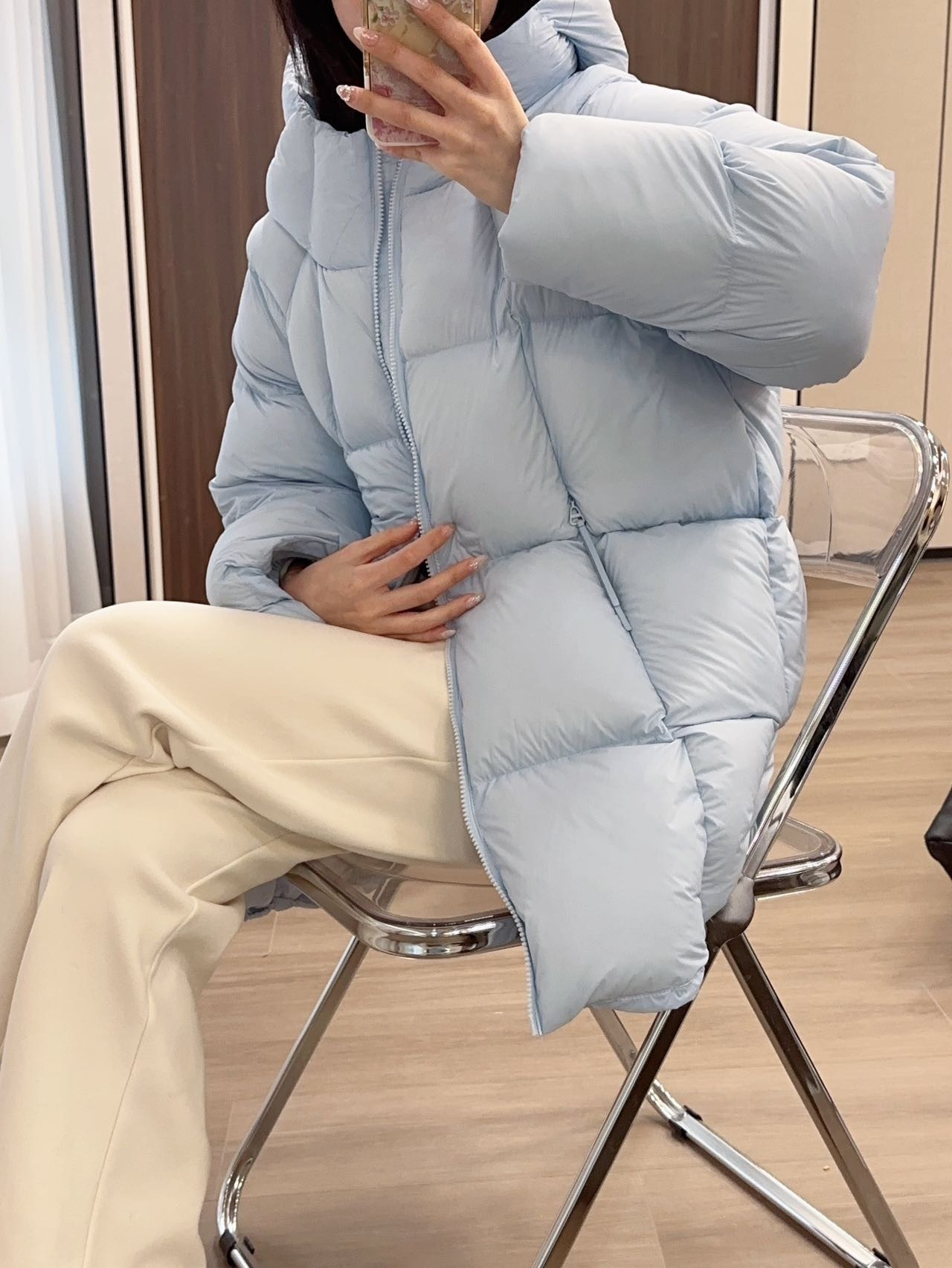 Nube puff plumón medio largo invierno 2025 nuevo tipo grueso blanco chaqueta de pan con capuz