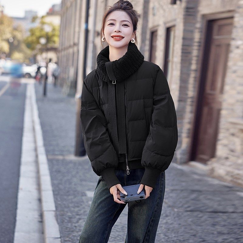 短款羽绒服2024冬季小个子感超好看美羊羔毛拼接立领面包服女