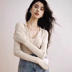 法式V领长袖打底衫女秋冬修身洋气内搭毛衣翻领针织衫喇叭袖上衣