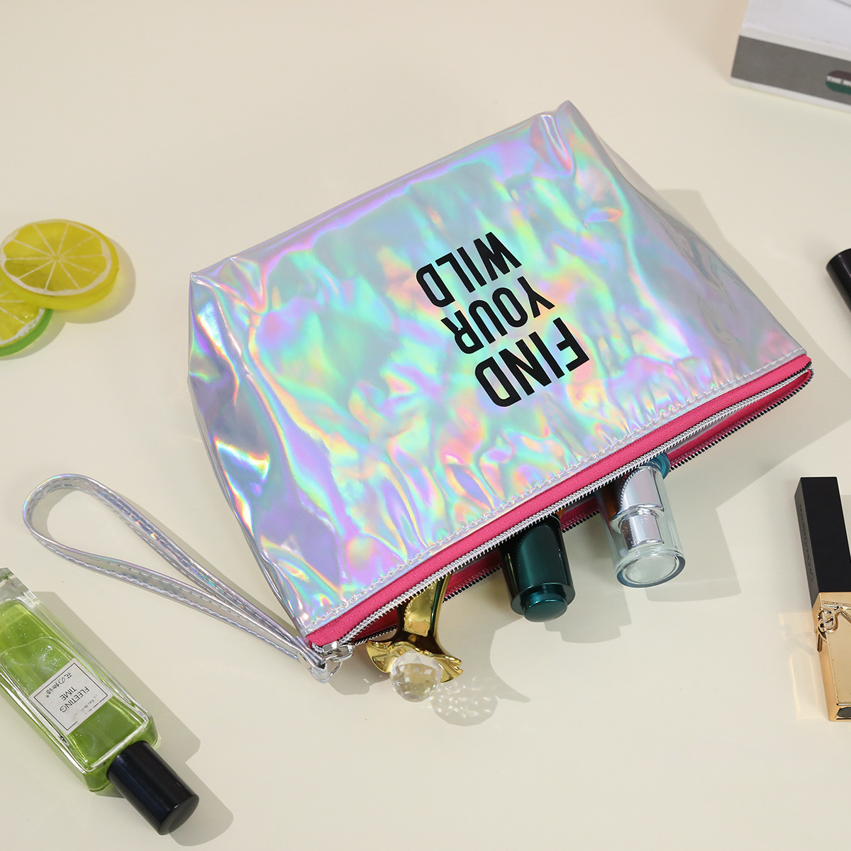 Spot bolsa de cosméticos láser de PU a prueba de agua bolsa de almacenamiento de lavado de viaje portátil bolsa de regalo de colores al por mayor