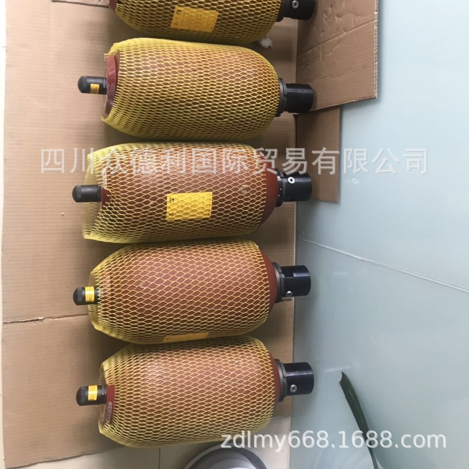 成都现货供应HYDAC贺德克SB330-10A1/112A9-330A蓄能器