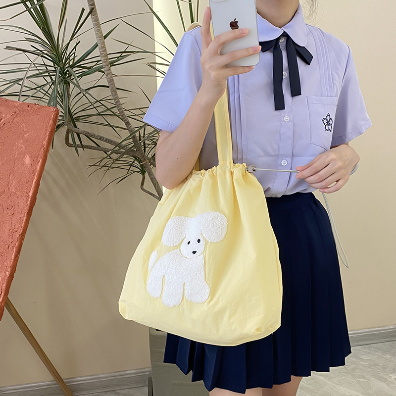 봉제 강아지 노란색 드로스트링 숄더백