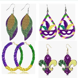 耳环;耳钉;手链