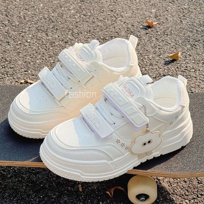 화이트 카드 이번 시즌 신제품