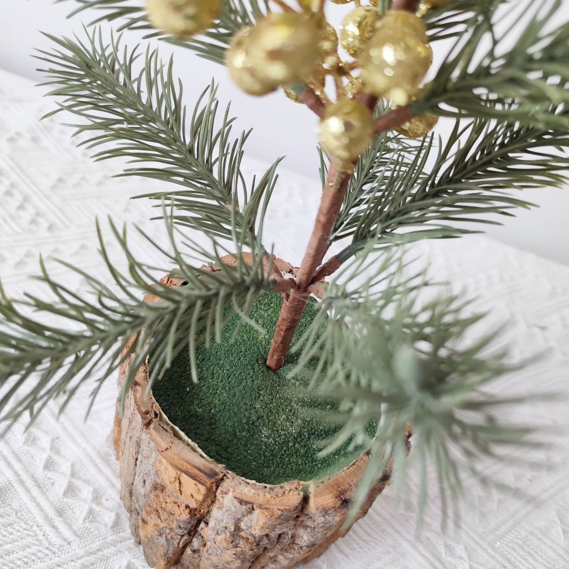 Nuevos productos transfronterizos decoración de árbol de Navidad decoración de escritorio de simulación de plantas verdes decoración de estudio props de disparo decoración de Navidad