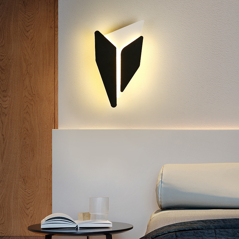 Pared de fondo Diseño creativo diseñador lámpara de pared escalera moderna minimalista fondo de cabecera de cama sala de estar lámpara nórdica lámpara de pasillo