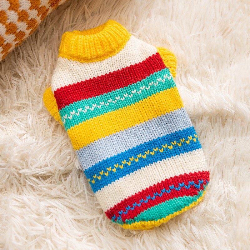 Otoño y invierno adorables patatas fritas perros cálidos jersey gatos suéter de dos patas Teddy Bear ropa de mascotas