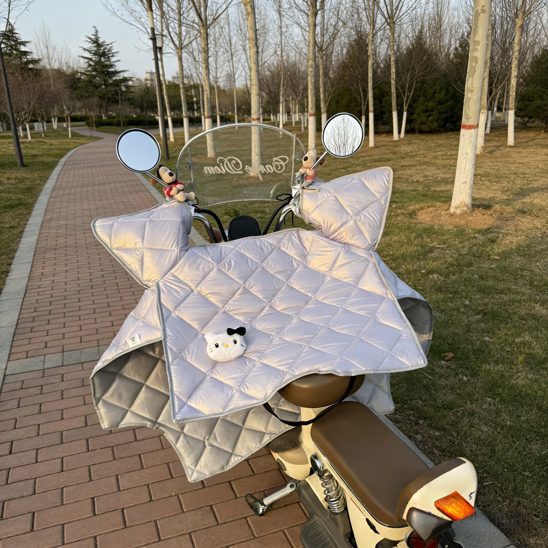 Vehículo eléctrico cubierta de viento de verano solar cubierta de lluvia cuatro estaciones motocicleta batería universal verano viento 2026 nuevo
