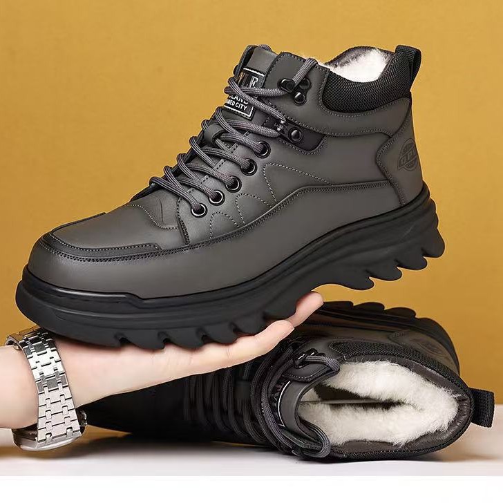 Stivali da neve invernali alti da uomo, foderati in pile, caldi, suola spessa, stile retrò britannico, stringati, in pelle scamosciata PU e microfibra, neri_voghion.com