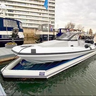 ������ͧĦ��ͧ��λˮ�ϳ��a�^����Ƥ��ͧͣ��̨��ͧ���۷����g