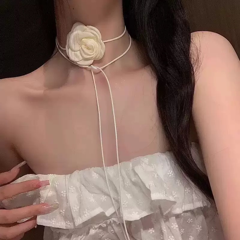 흰색 패브릭 꽃 4cm + 왁스 코드 120cm