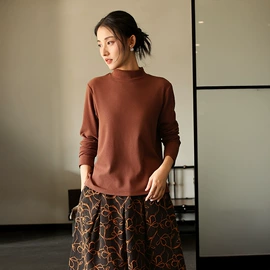 连衣裙;女式T恤;休闲裤