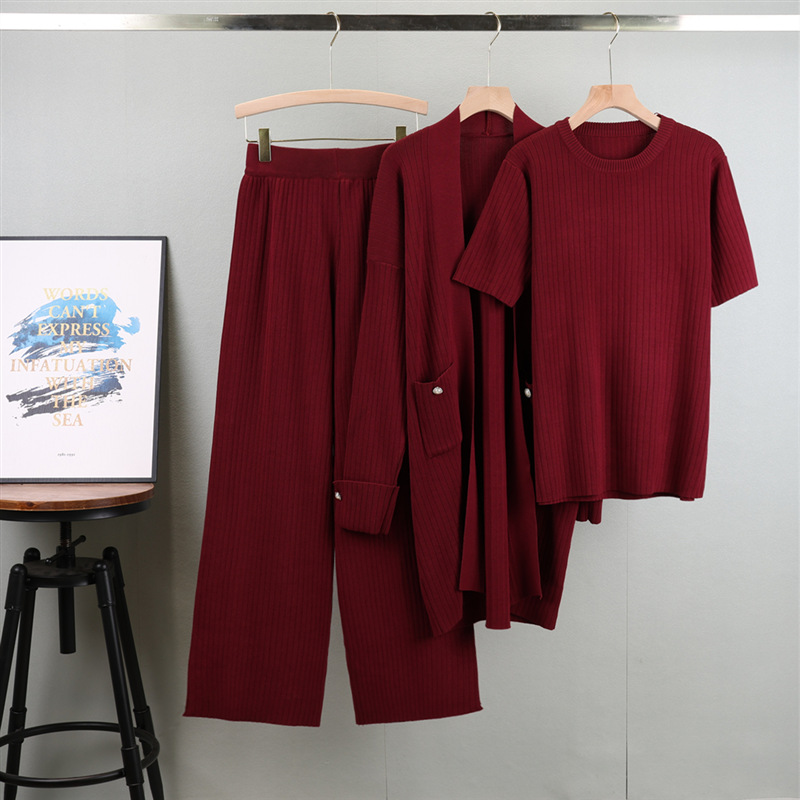 Damenbekleidung Modischer, temperamentvoller dreiteiliger Strickanzug, kurzärmliges Oberteil mit Rundhalsausschnitt für Damen + mittellange Strickjacke + Hose mit weitem Bein_voghion.com