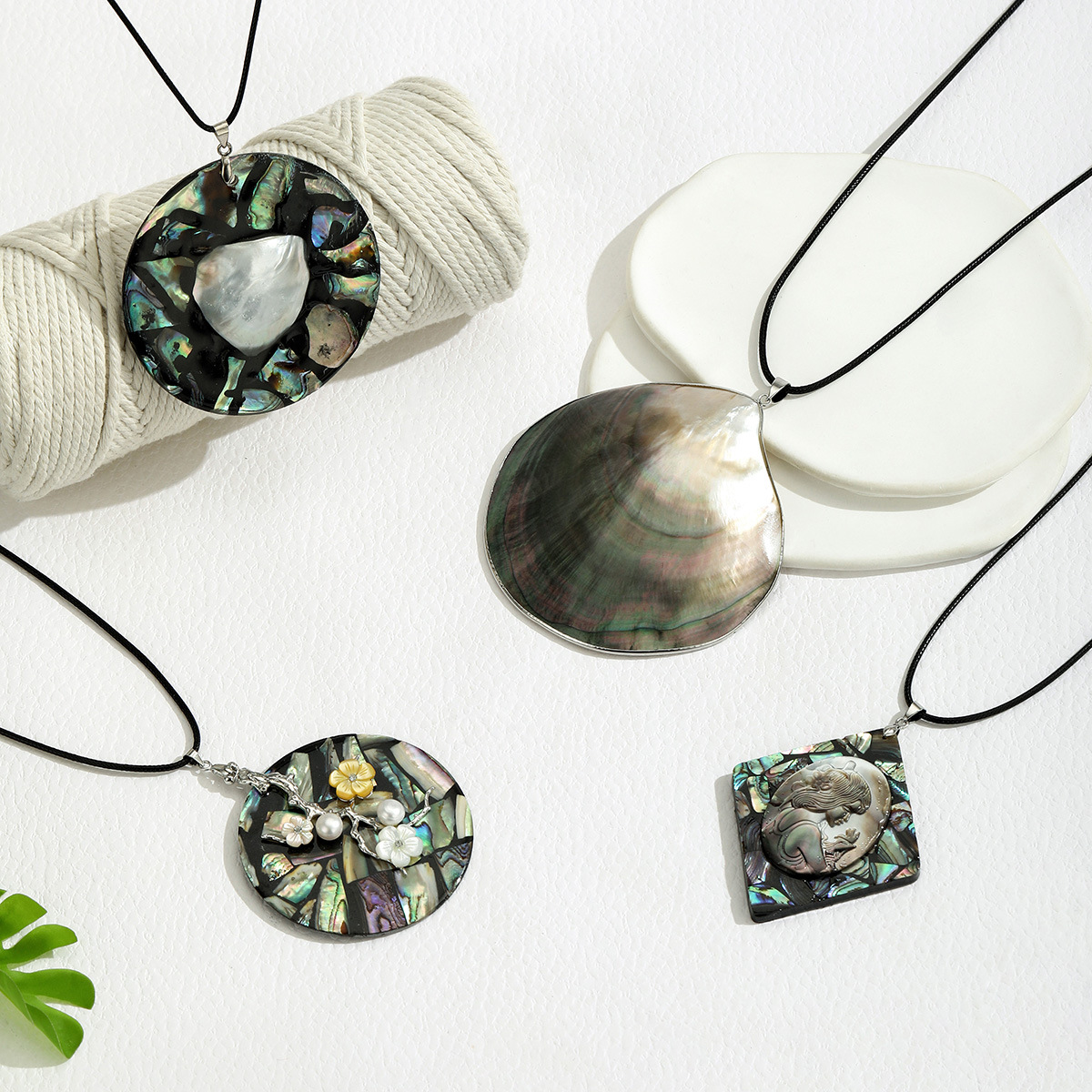 Europa y América de moda natural abalón conchas de mar profundo conchas de mariscos belleza serie colgante collar joyas de vacaciones de playa