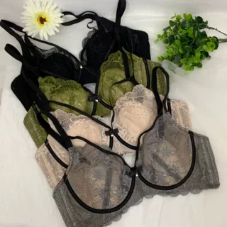 乳胶文胸兔耳朵软钢圈大胸显小聚拢调整型收副乳法式蕾丝薄内衣女