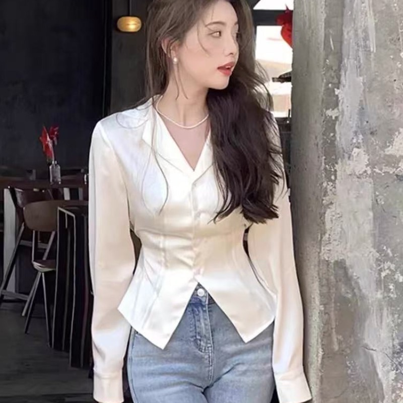 法式醋酸缎面衬衫女春秋小个子修身白色衬衣内搭气质短款收腰上衣