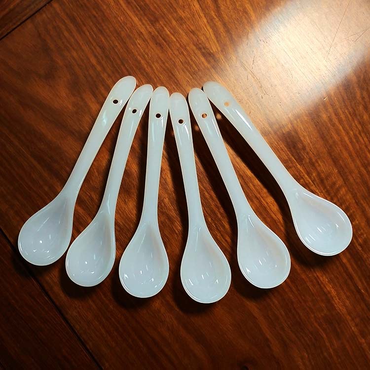 1415一次性塑料勺子